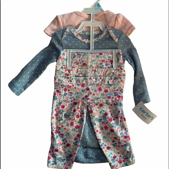 Carter’s 3 piece set 6 Months - Picture 2 of 2